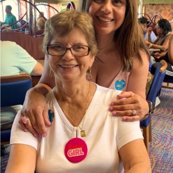 Meet your Posher, Noelia - Picture 6 of 8